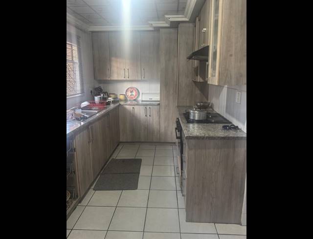 3 BEDROOM HOUSE FOR SALE IN SOSHANGUVE GG